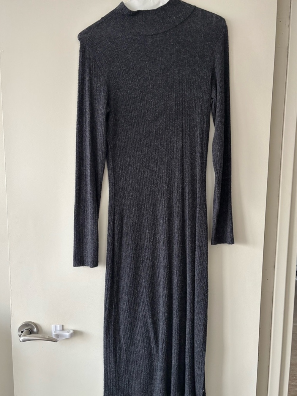 🩶Ribbed Long-Sleeve Mock Neck Midi Dress in Charcoal
